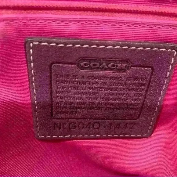 Coach Signature Jacquard Shoulder Tote Bag Magenta Brown/Purple. Gently loved. - Picture 6 of 7